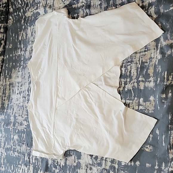 Shein tee - Picture 6 of 8